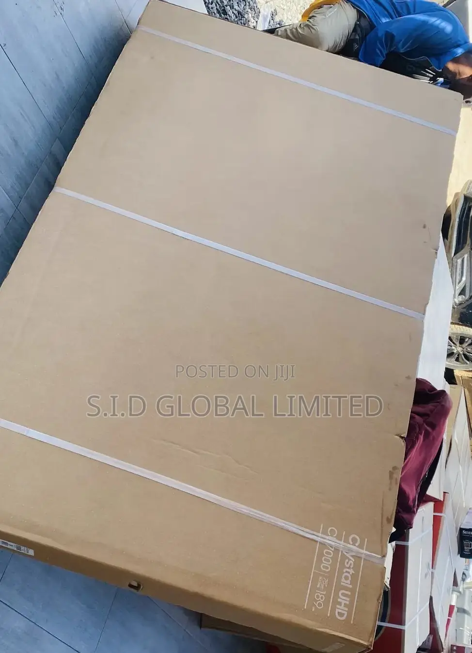 Well Designed 75" Crystal UHD CU7000 Smart TV