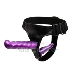 Lesbian Strap Dildo Belt