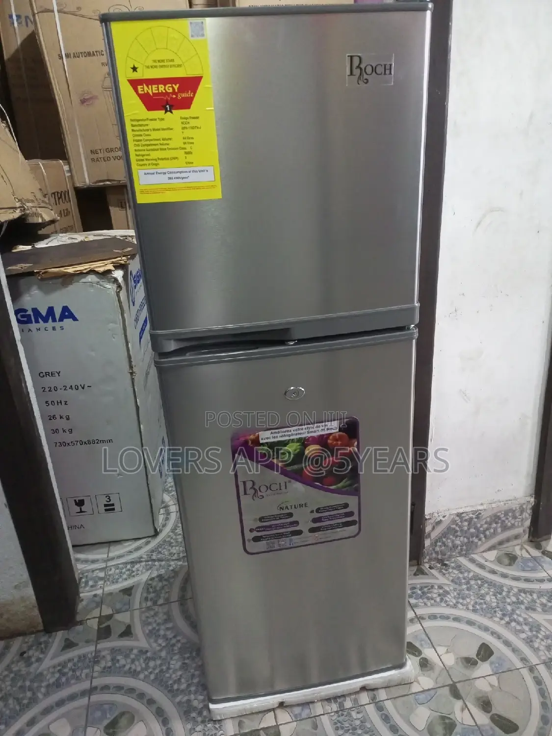 Roch Quality Quality Quality Quality Refrigerator 138liter