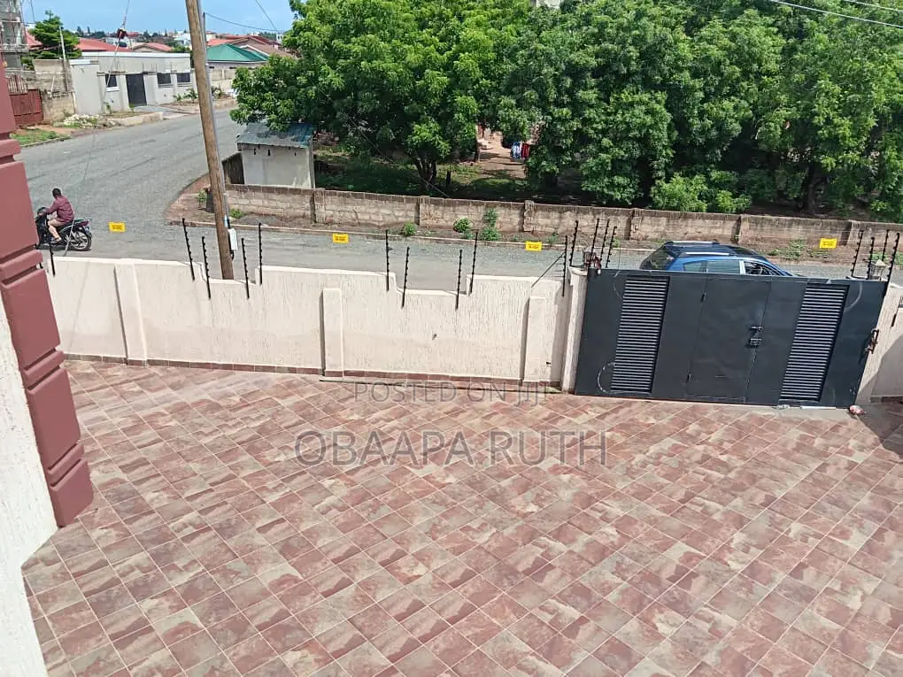 4bdrm House in Ogbojo East Legon for rent