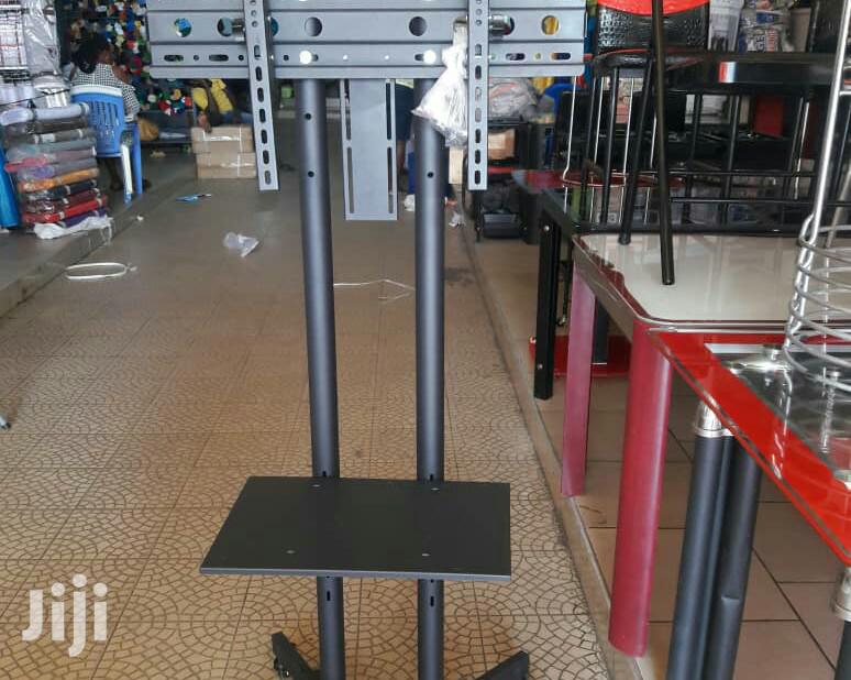 Tv Stands (Plasma And Projector )