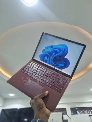 Laptop Microsoft Surface Laptop 2 8GB Intel Core I7 SSD 256GB