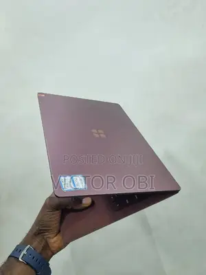 Laptop Microsoft Surface Laptop 2 8GB Intel Core I7 SSD 256GB