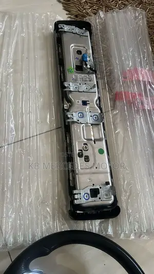 Mercedes Benz S550 E300 E400 E450 Digital Full Screen