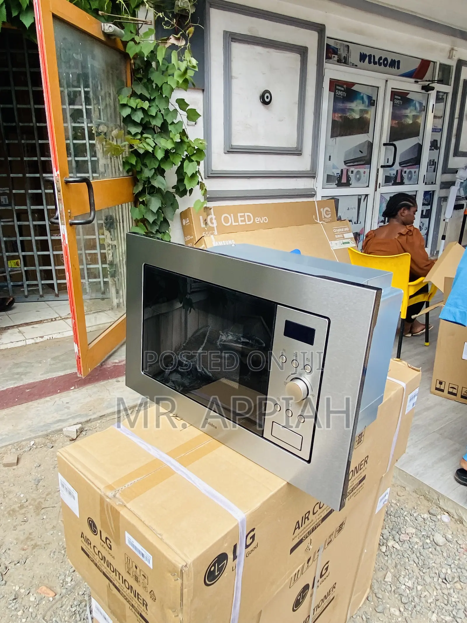 Shop Am717bs7 Midea Built-in Microwave(Gray)17ltr.