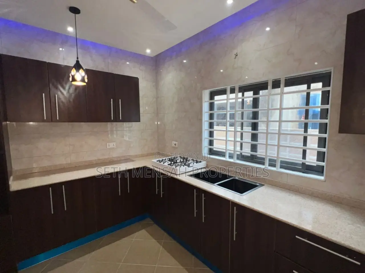 3bdrm House in Skm, Ablekuma for sale