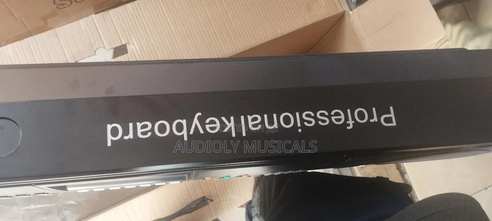 PSR-483 Beginner Keyboard