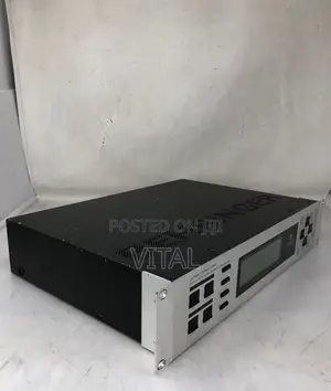 Behringer Ultra Curve Pro 8024