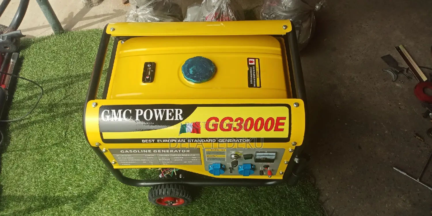 2.5kva Original Petrol Engine Generator/ at Caprice Bus Stop