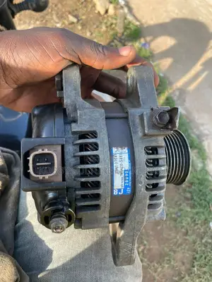 Original Car Alternators Available for All Toyota Cars