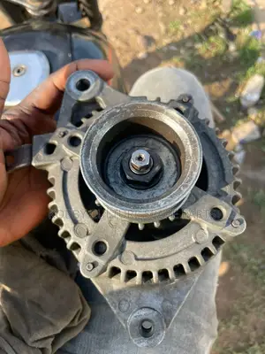 Original Car Alternators Available for All Toyota Cars
