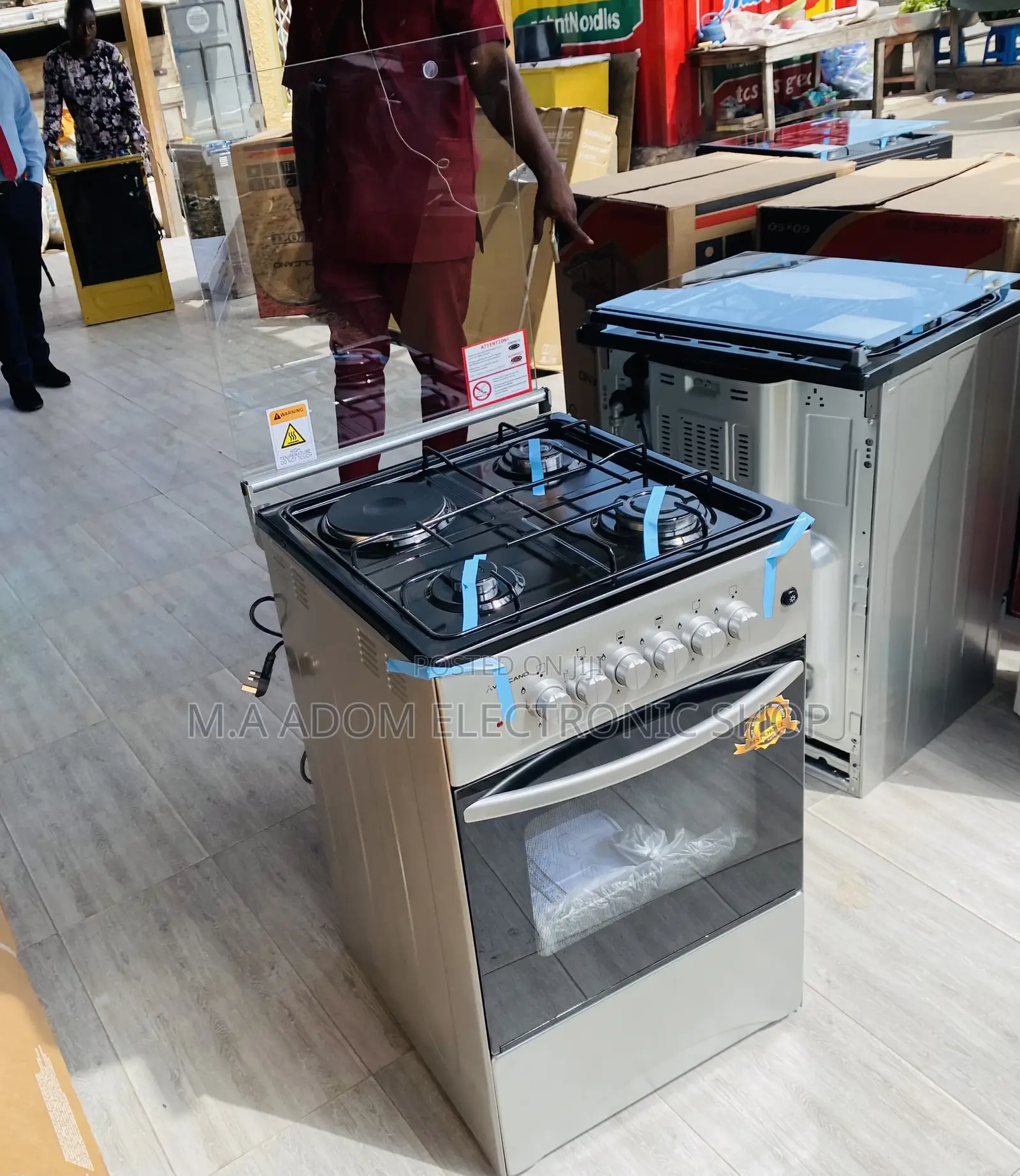 Affordable Volcano 50x50 Oven 3 Gas + Electric Cooker.