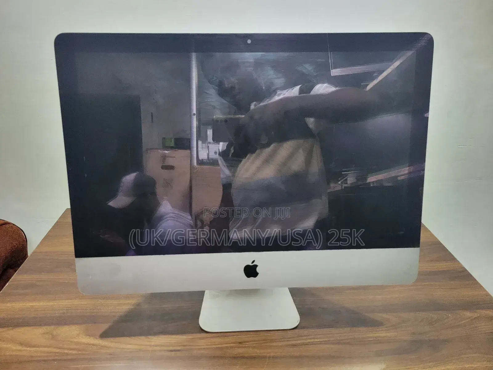 Desktop Computer Apple iMac 8GB Intel Core i3 SSD 128GB