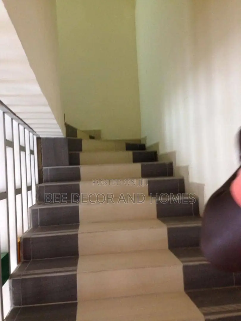 4bdrm House in Bee Decor & Homes, Lake Side Estate for sale