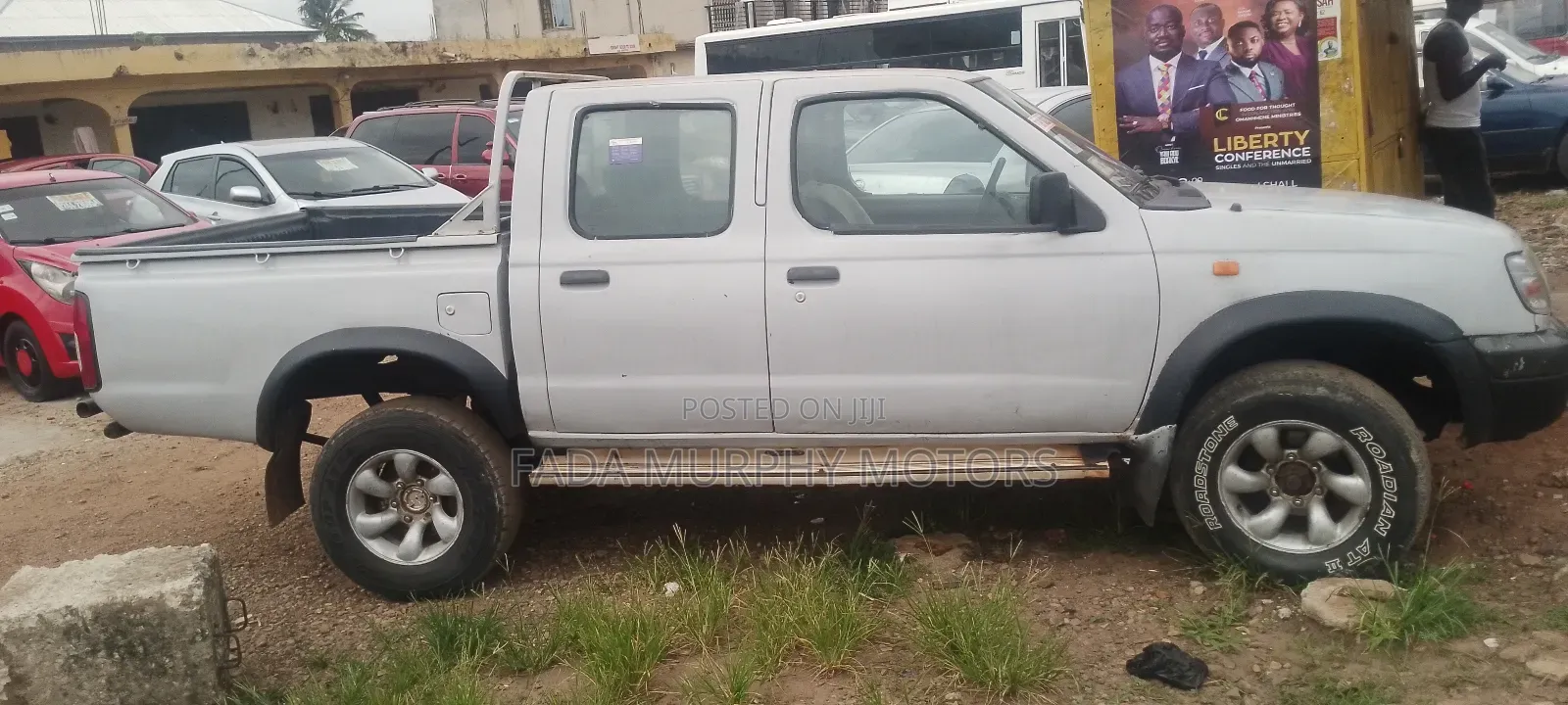 Nissan Hardbody 2000 White