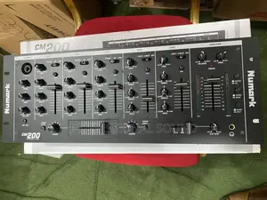 Numark DJ Mixer