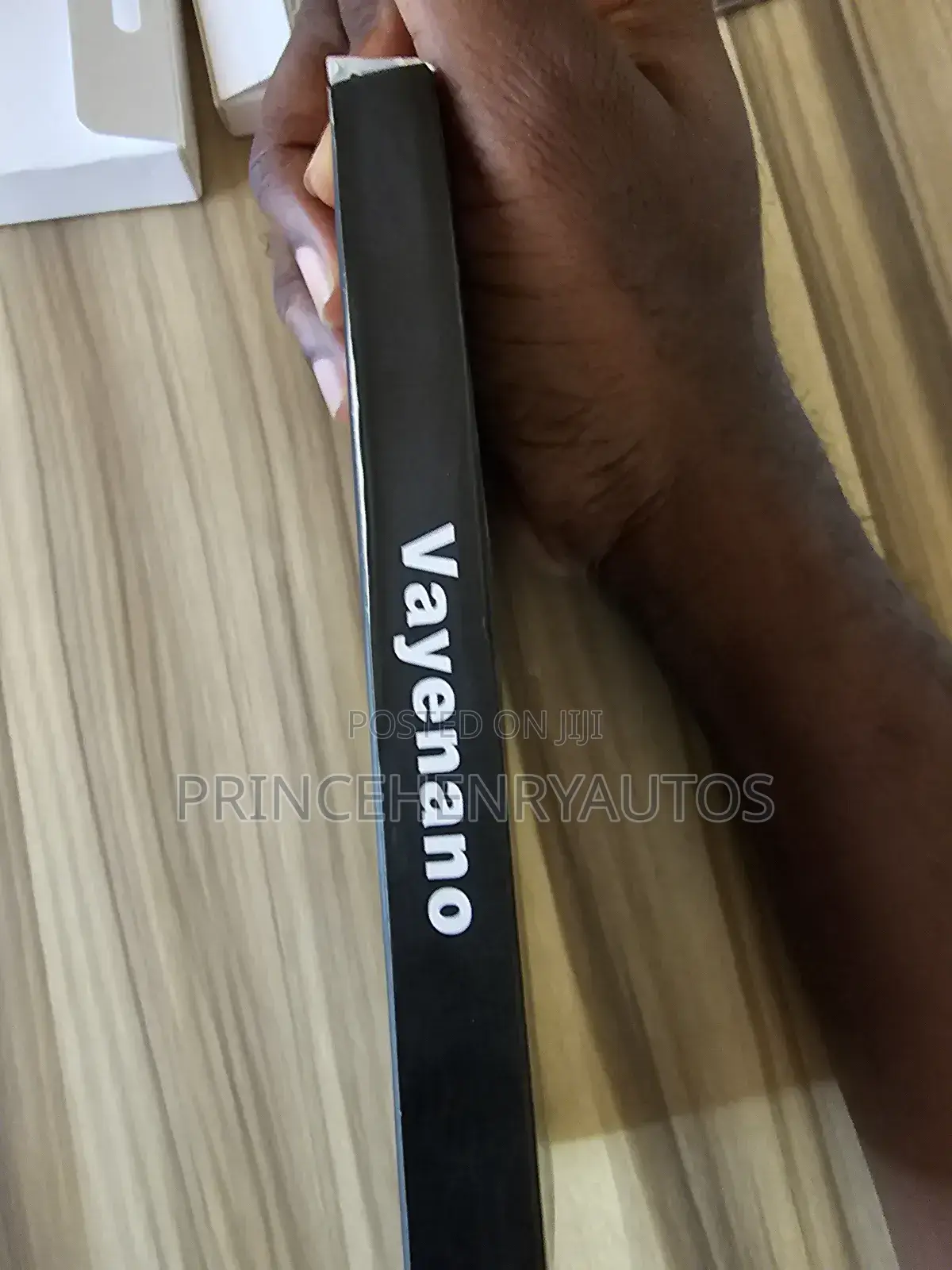 Vayenano iPhone 15 Case