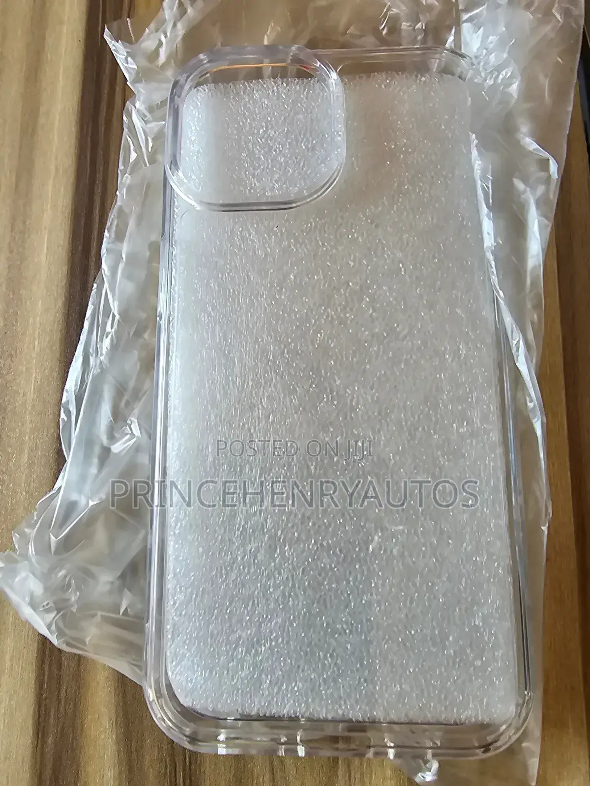 Vayenano iPhone 15 Case