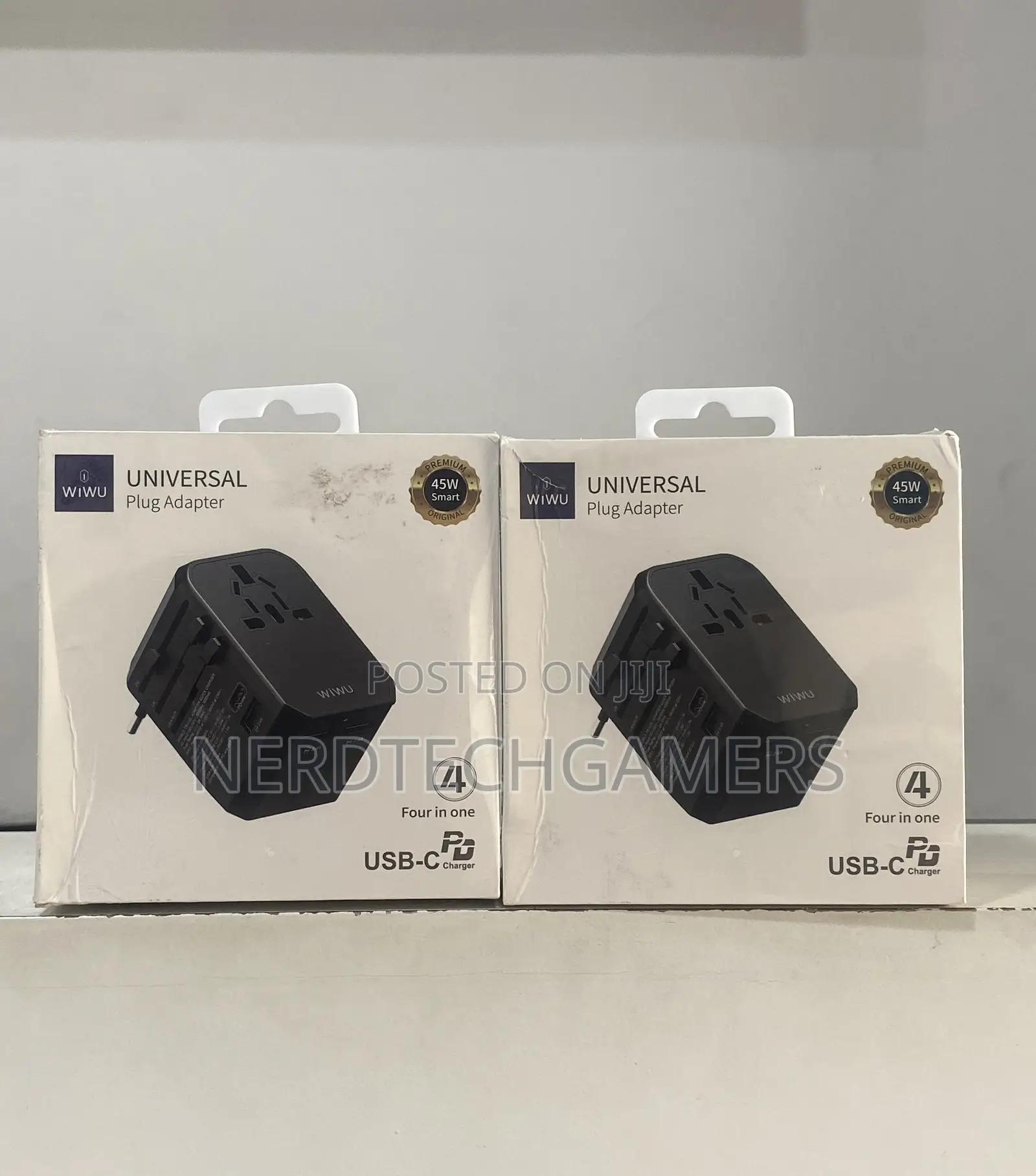 Universal Plug Adapter - Black