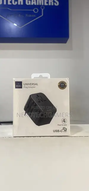 Universal Plug Adapter - Black