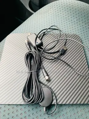Digital Indoor Antenna for All Your Digital Channels