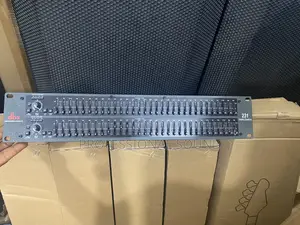 DBX Double Equalizer