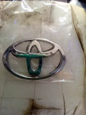 Toyota Steering Wheel Crown Available for Camry N Toyota