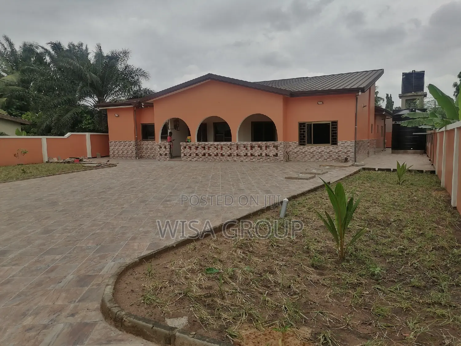 5bdrm House in Wisa Groups, Accra Metropolitan for rent