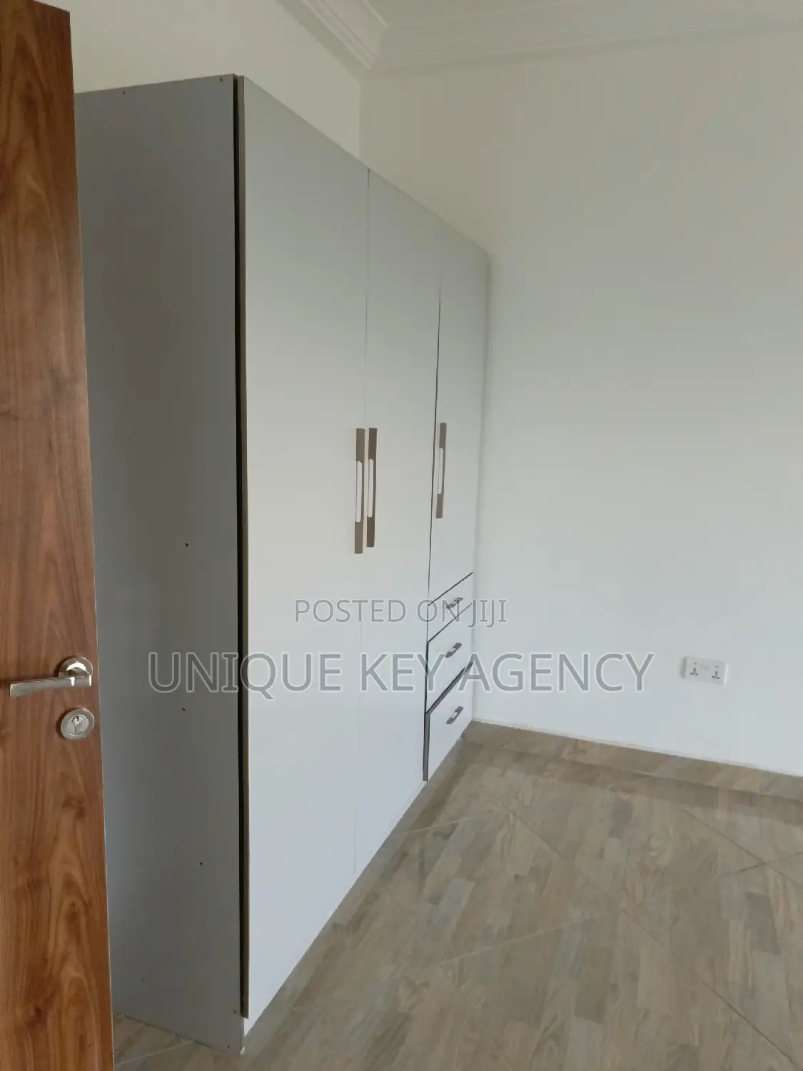 2bdrm Apartment in Unique Key Agency, Tseaddo for rent