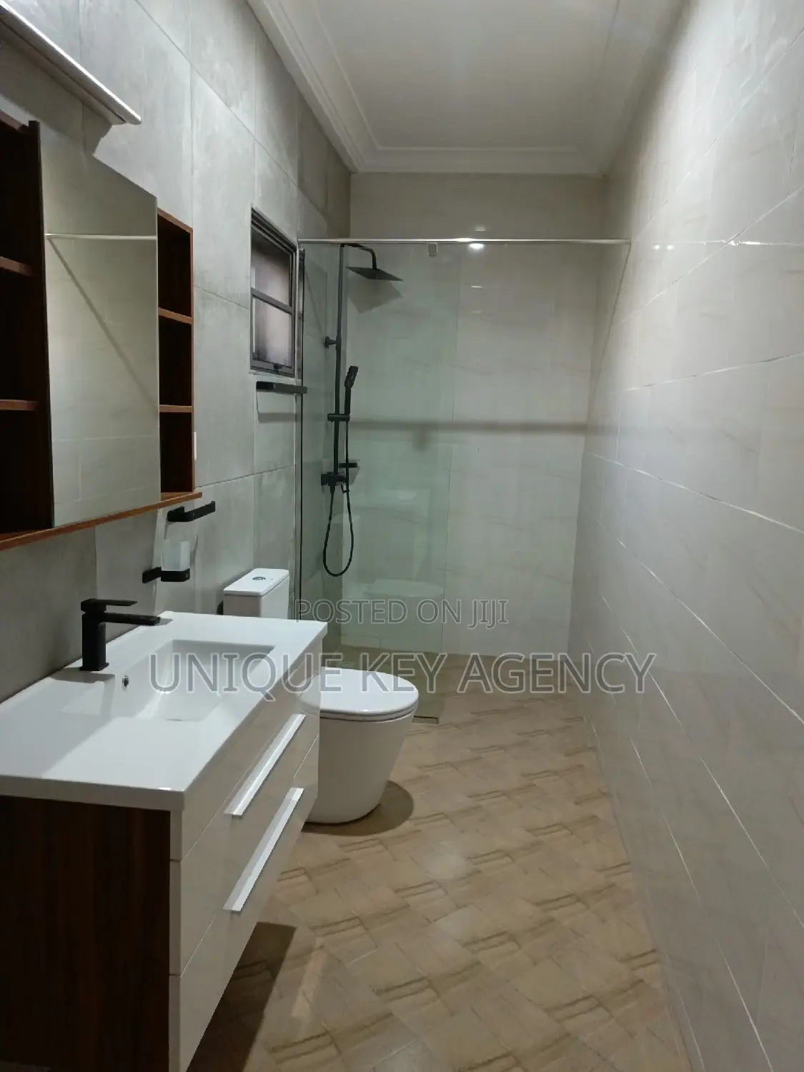 2bdrm Apartment in Unique Key Agency, Tseaddo for rent
