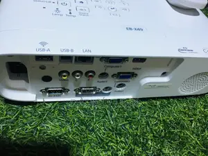 Epson Eb -X49 Wirelessly Projector