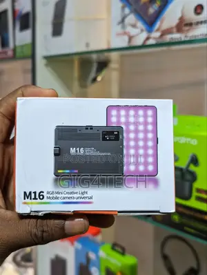 M16 RGB Mobile Selfie Video Light