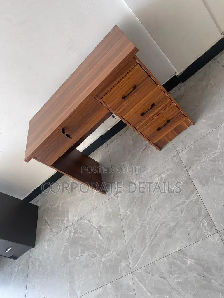 Office Desk