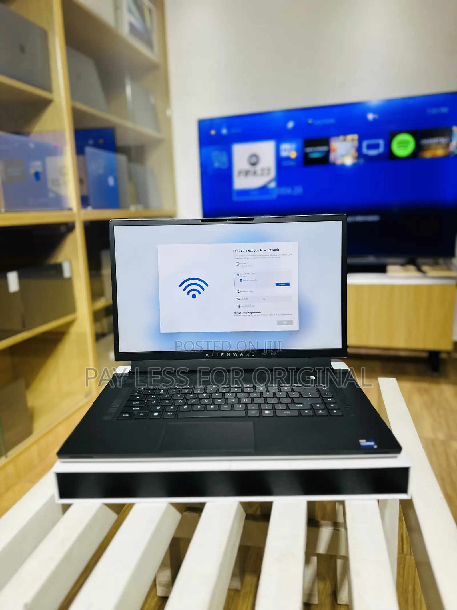 New Laptop Dell Alienware 17 16GB Intel Core I9 SSD 1T