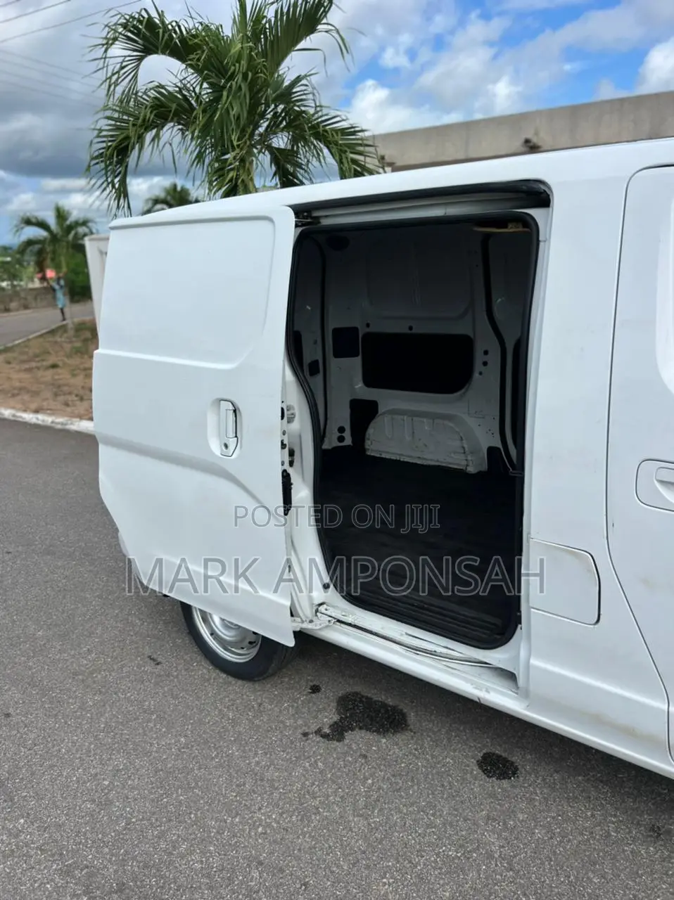 Nissan NV200 2014 White