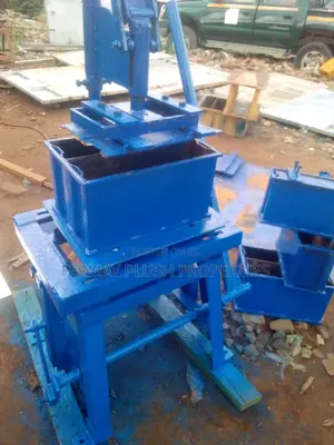 Brand New Quality Block Machines