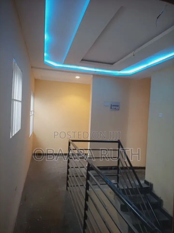 4bdrm House in Kwabenya Franco for rent