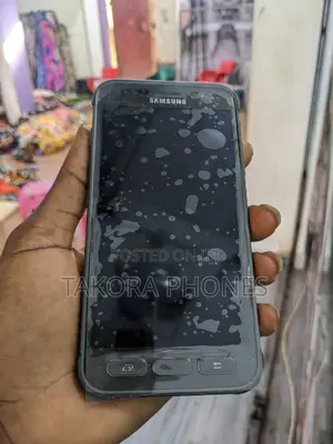 Samsung Galaxy S7 active 32 GB Green