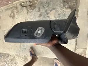 Ford F150 2018 Mirror Right Side It Comes With Cameras