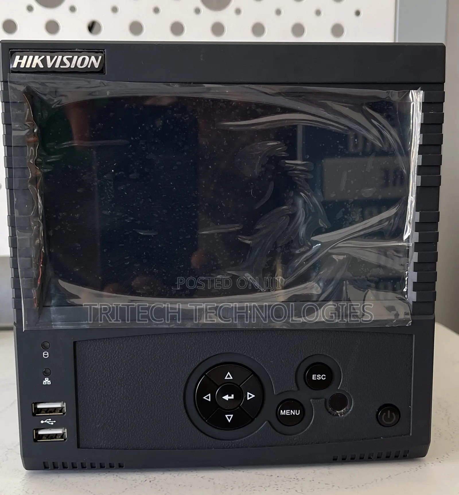 Hikvision Ds-8104ahwli-Sp 5mp DVR 8ch ++ NVR 4port All in 1