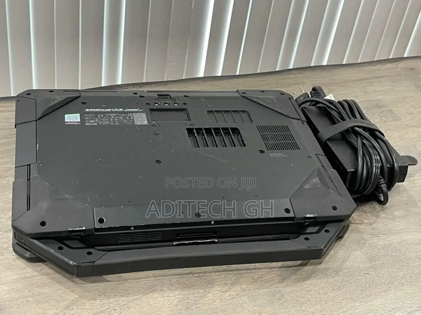 Laptop Dell Latitude 5410 16GB Intel Core I7 SSD 512GB