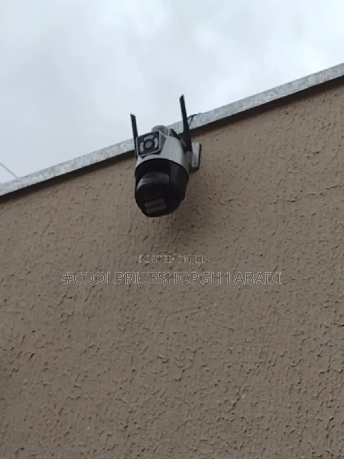 Dual Lens Screen Wifi CCTV Surveillance Cameras