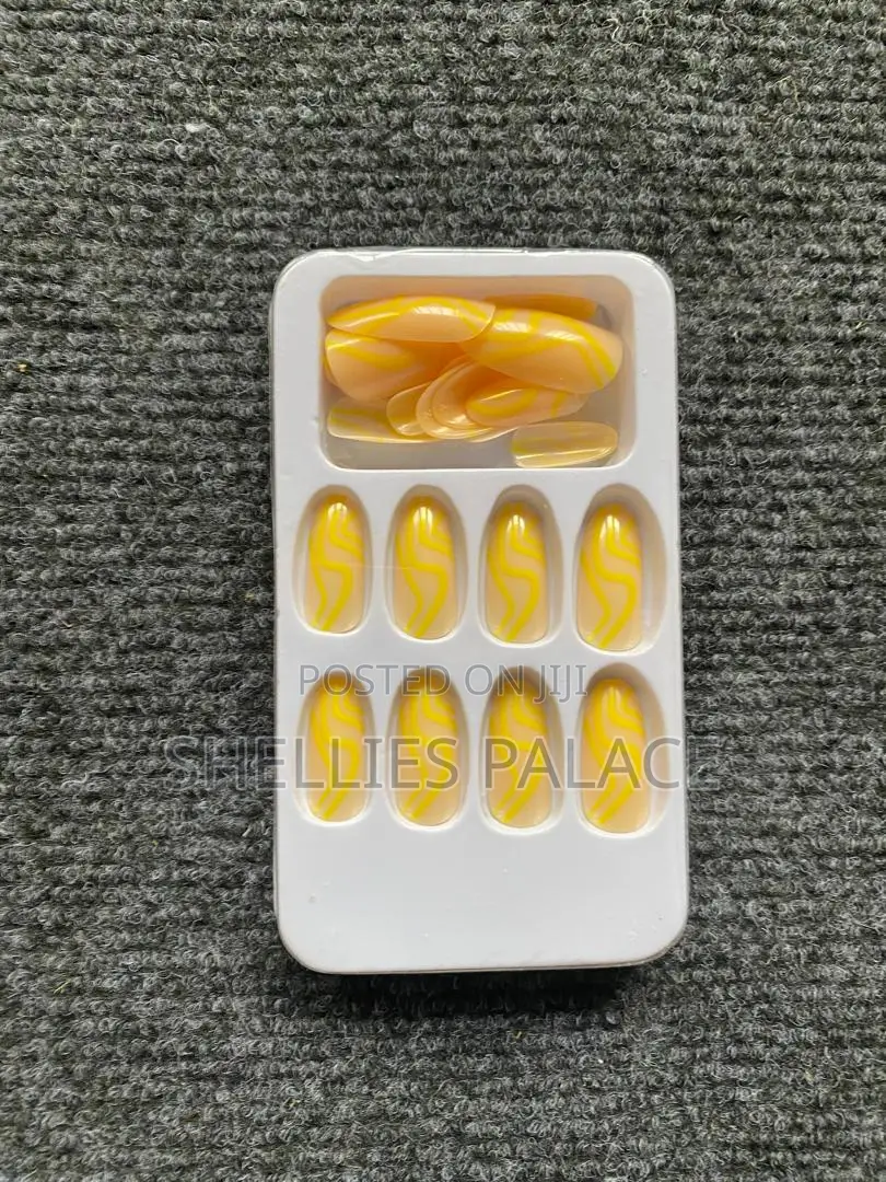 24pcs/Box Charming Frame Short Ballet Wearable Nails Press