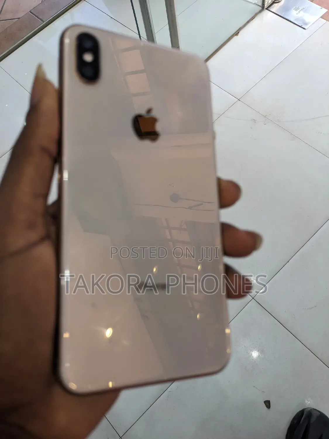 Apple iPhone XS Max 64 GB Gold