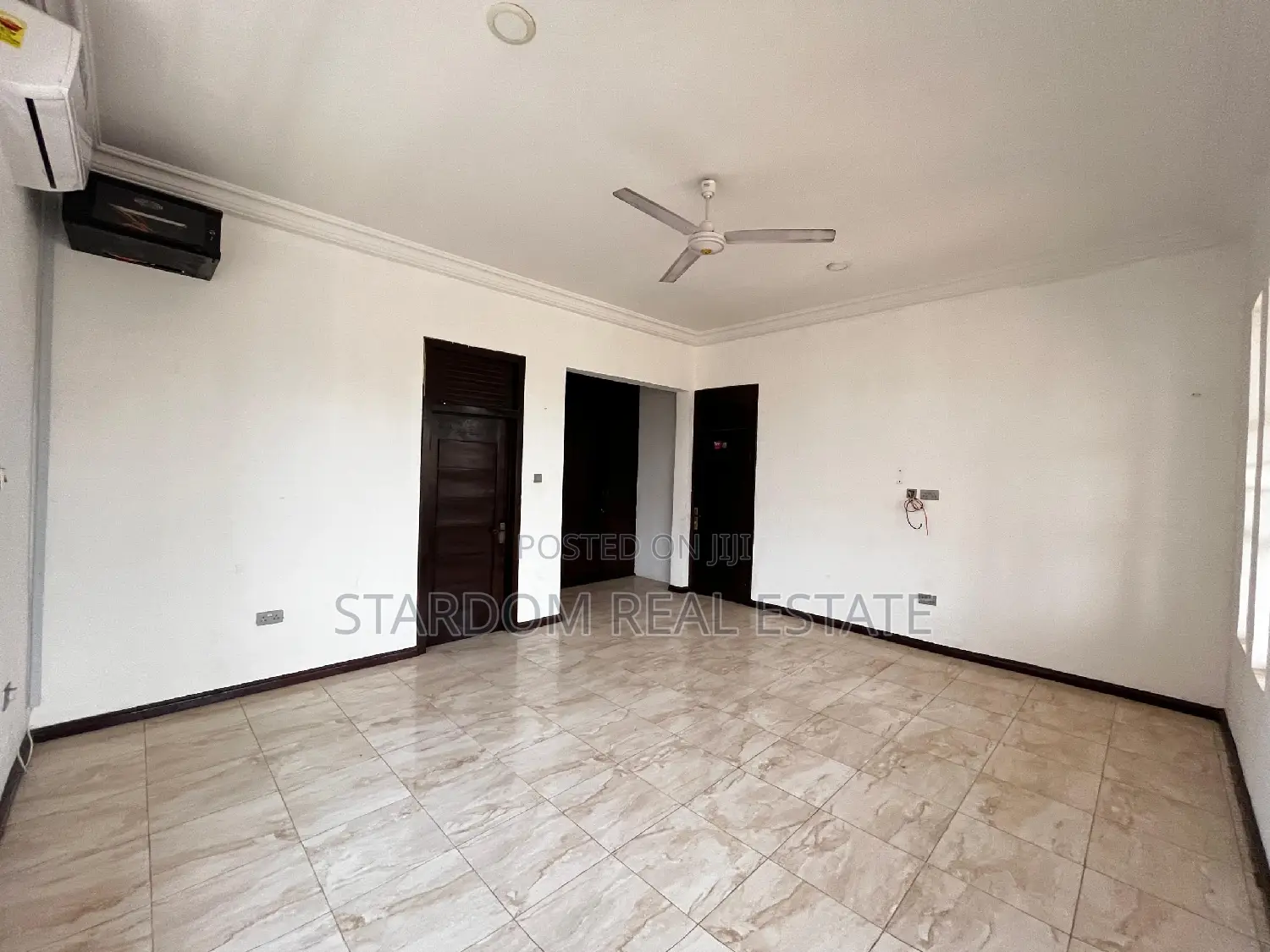 4bdrm Duplex in East Legon for rent