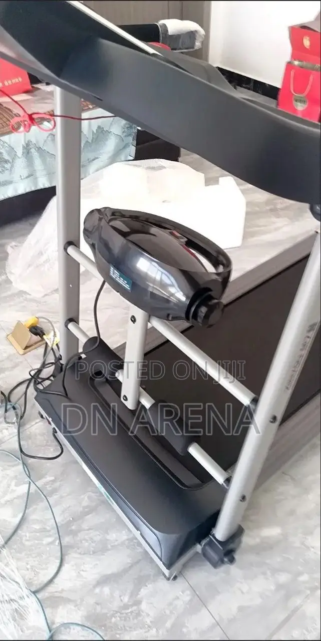 Brand New Kemilng M7m7.2 Treadmill With Massager