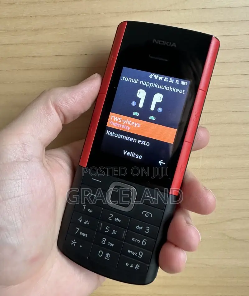 New Nokia 5710 XpressAudio Black