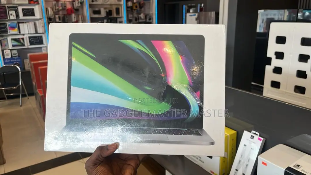 New Laptop Apple MacBook Pro 2023 M2 16GB Apple M2 SSD 1T