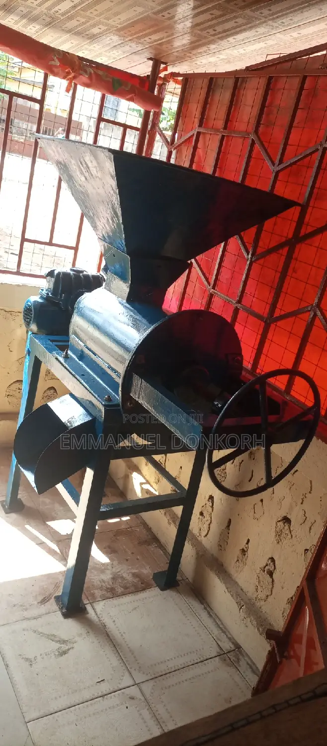 Palm Oil Extractor Machine