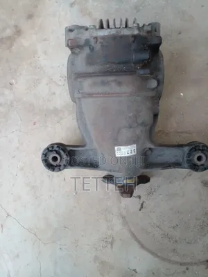 2006-2015 Lexus IS350 
Rear Axle Differential Carrier